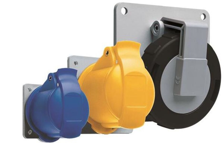 ABB 232RAU6W  Socket-outlet, panel mounting, 6h, 32A, IP67, unified flange, angled, 2P+E Product Image