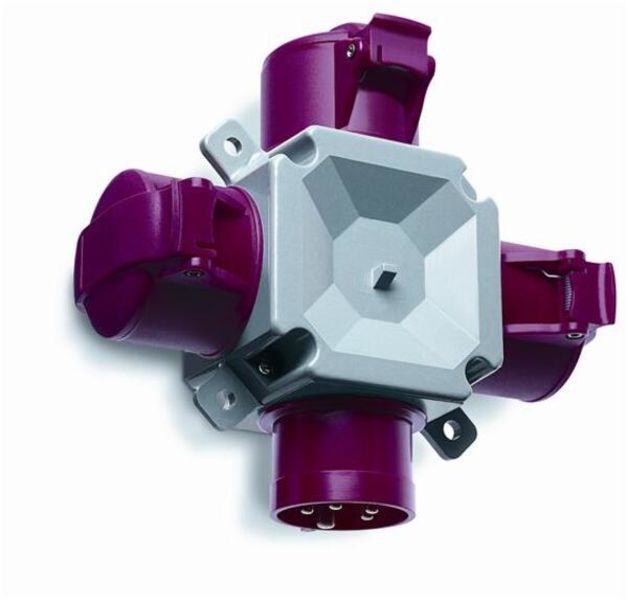ABB 416T6  Three way adaptor, 6h, 16A, IP44, 3P+N+E Product Image