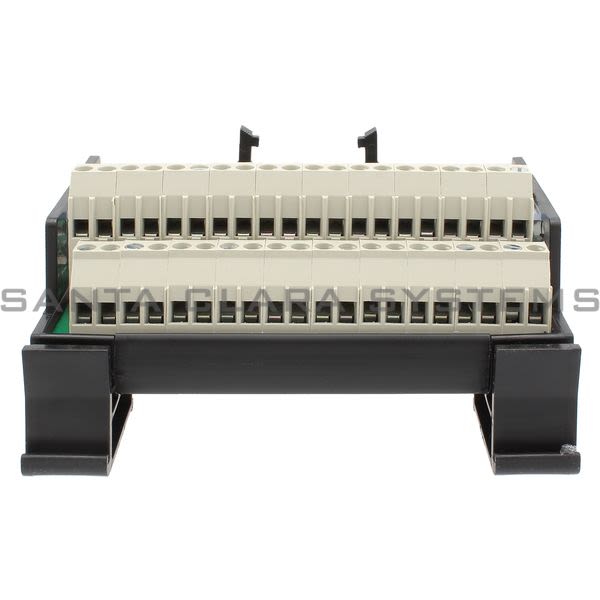 Allen Bradley 1492-IFM20F-F24-2 20-Point Fusible Digital IFM, 5 X 20mm Fuse Clips Product Image