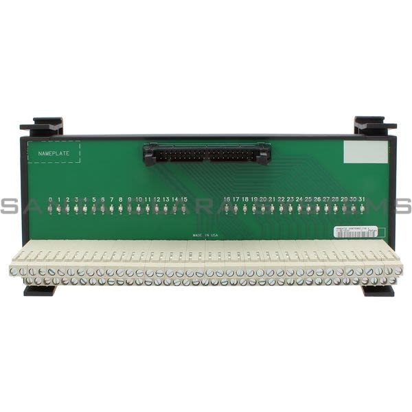 Allen Bradley 1492-IFM40D24-2 40-Point Digital IFM, 24V AC/DC LED Indicators Product Image