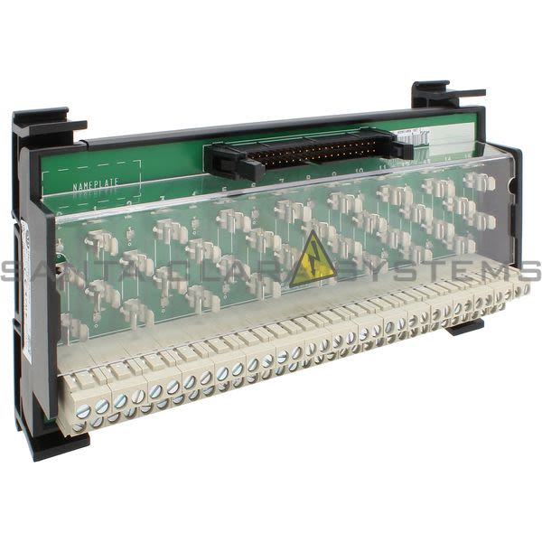 Allen Bradley 1492-IFM40F-FS120-4 Digital I/O Module Product Image