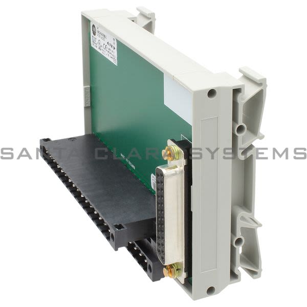 Allen Bradley 1492-RAIFM8-3 8-Channel Feed-Through Analog Interface Module Product Image