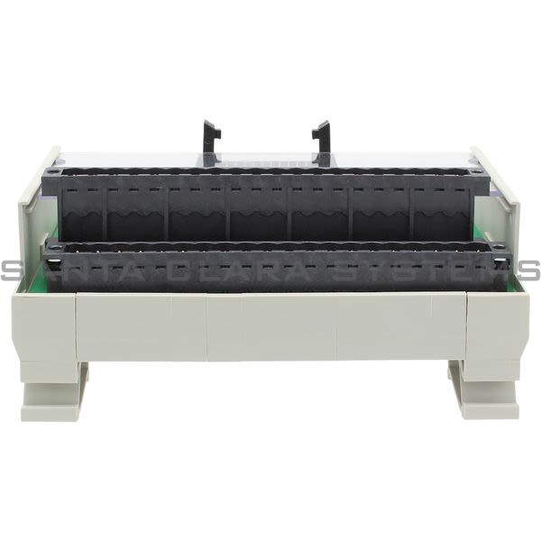 Allen Bradley 1492-RIFM20F-F120-2 Rtb Style Fused B/F LED X-Tra Terminals 120VAC/DC Product Image