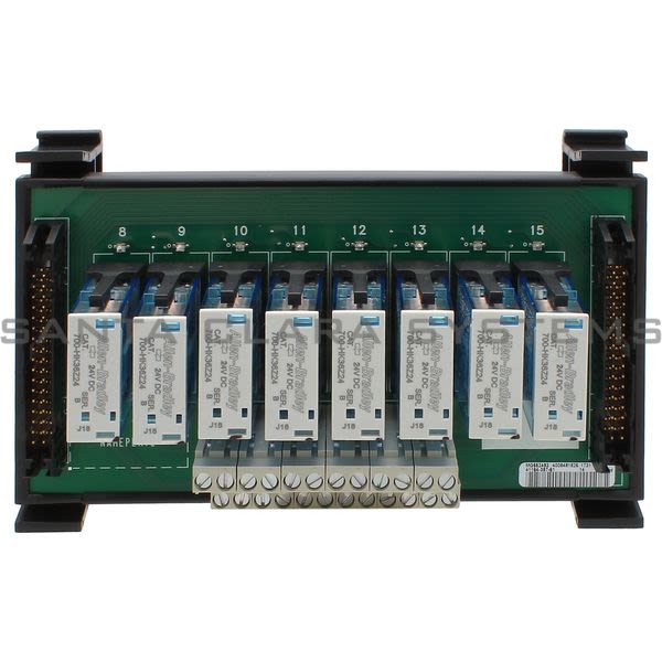 Allen Bradley 1492-XIM24-8R Relay Expander Module, 24V DC, 8 Relays Product Image