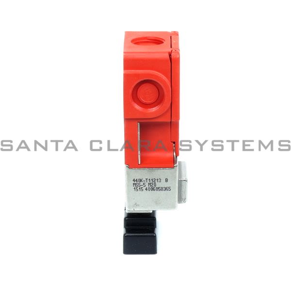 Allen Bradley 440K-T11213 Safety Switch | GuardMaster Trojan 5 Product Image
