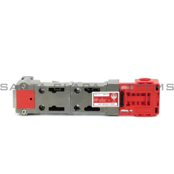 Allen Bradley 440T-MDSSE110A0B Dual Key Slam Lock Product Image