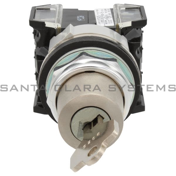 Allen Bradley 800TC-H3104B Selector Switch | Finger Safe Product Image