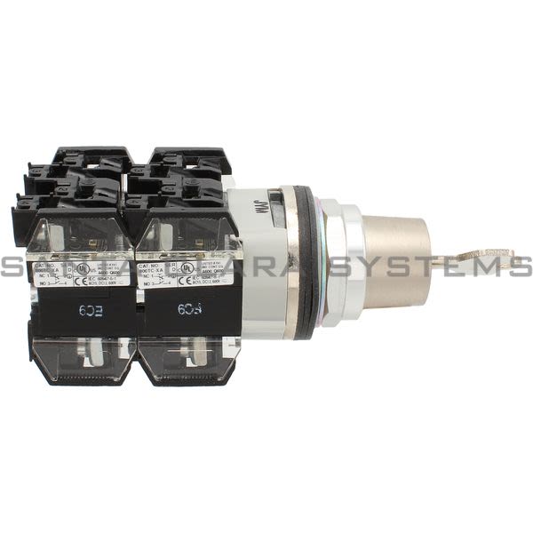 Allen Bradley 800TC-H3106C Selector Switch | Finger Safe Product Image