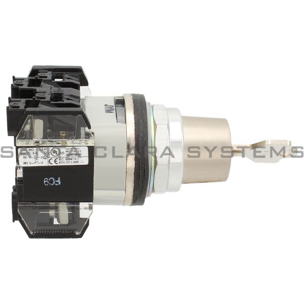 Allen Bradley 800TC-H3108B Selector Switch | Finger Safe Product Image