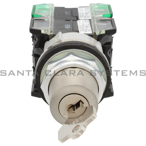 Allen Bradley 800TC-H3203KB6AAMM Selector Switch | Finger Safe Product Image