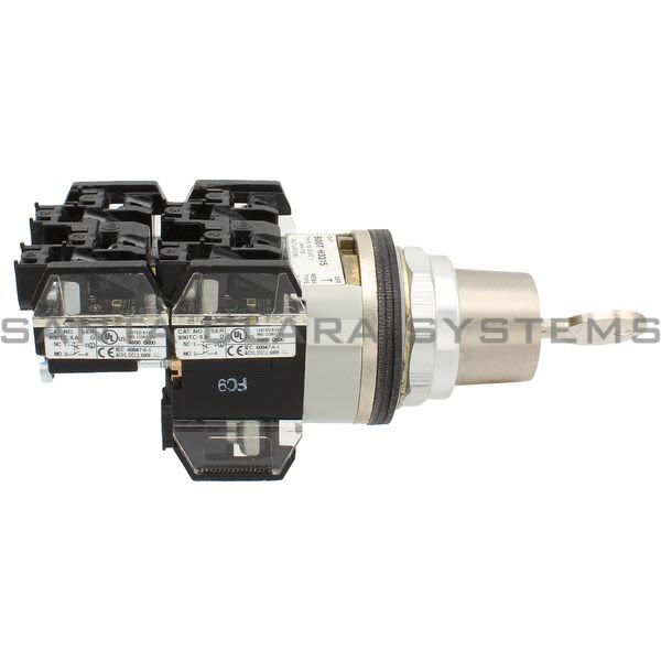 Allen Bradley 800TC-H3215H Selector Switch | Finger Safe Product Image