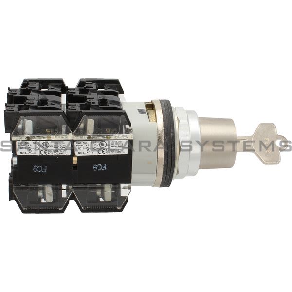 Allen Bradley 800TC-H4804C Selector Switch | Finger Safe Product Image