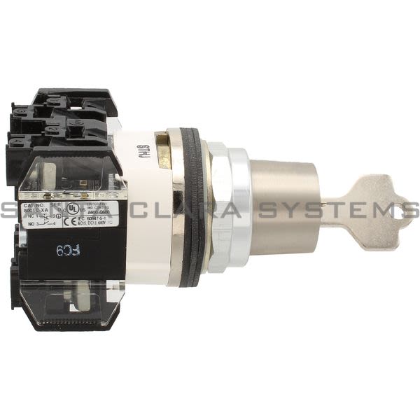 Allen Bradley 800TC-H4812B Selector Switch | Finger Safe Product Image
