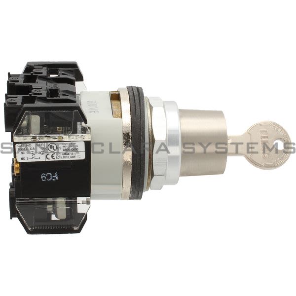 Allen Bradley 800TC-H4823B Selector Switch | Finger Safe Product Image