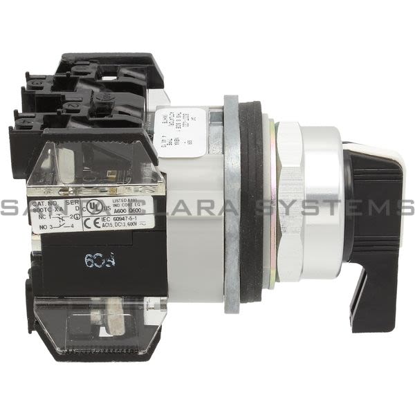 Allen Bradley 800TC-J20B Selector Switch | Finger Safe Product Image