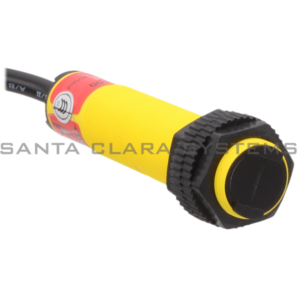 Banner S18AW3FF100-30328 Fixed Field Sensor | EZ-BEAM Product Image