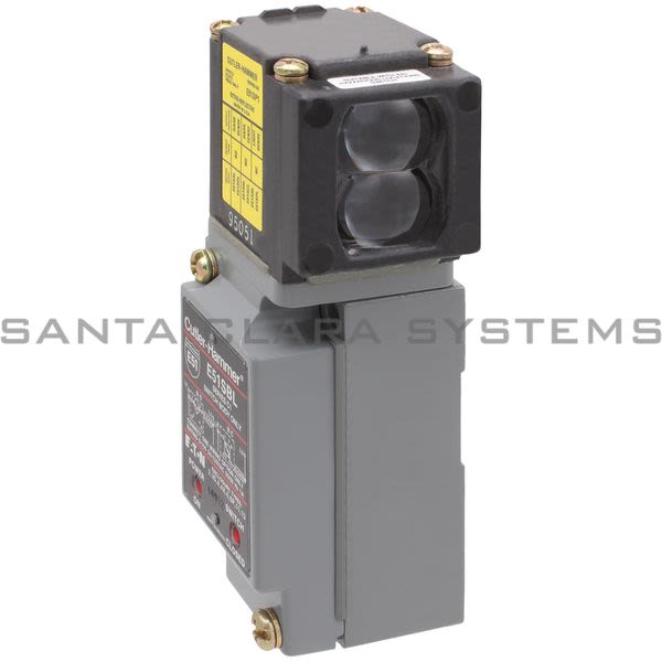 Cutler-Hammer E51BLP1 Photoelectric Sensor Product Image