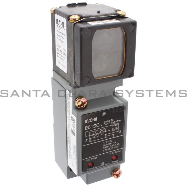 Cutler-Hammer E51CLP5 Photoelectric Sensor Product Image