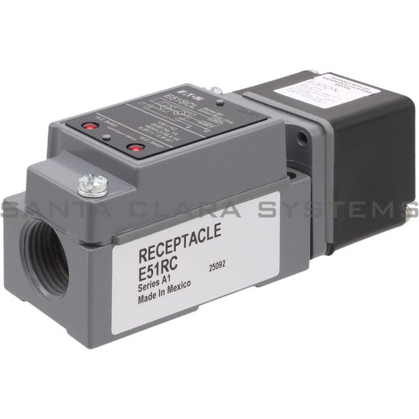 Cutler-Hammer E51CLT5 Proximity Sensor Product Image