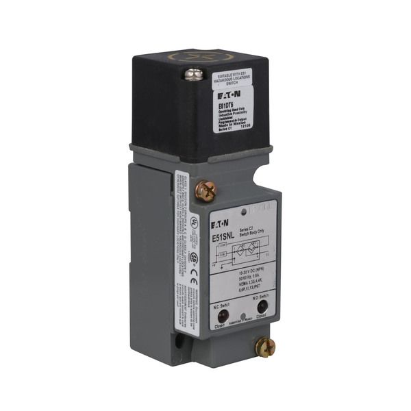 Cutler-Hammer E51NLT5 Inductive Proximity Sensor Product Image