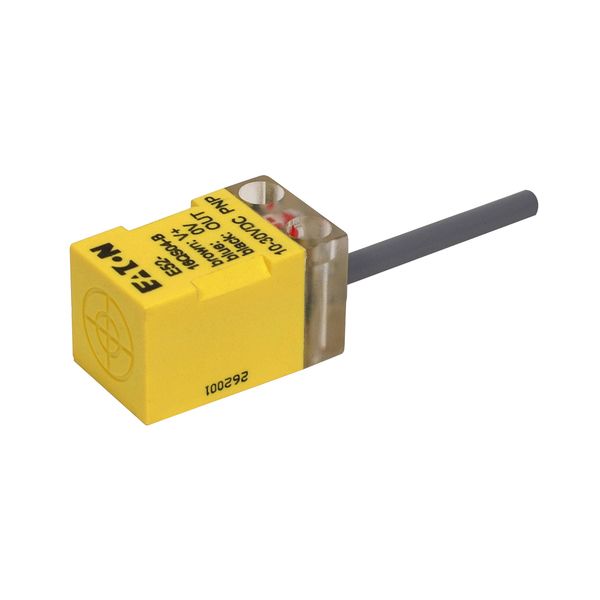Cutler-Hammer E52-16QS04-B Inductive Proximity Sensor Product Image