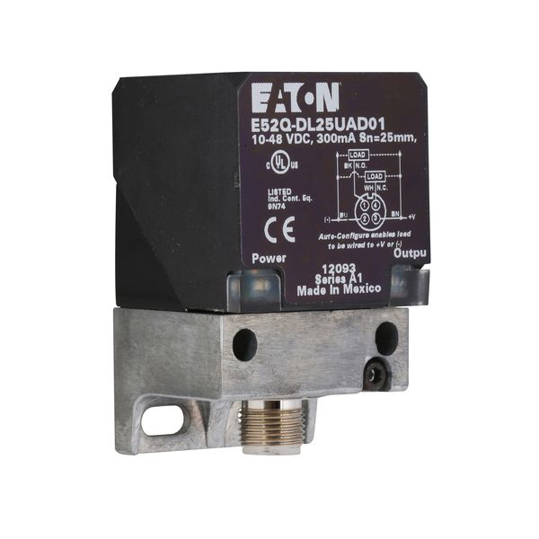 Cutler-Hammer E52Q-DL25UAD01 Inductive Proximity Sensor Product Image