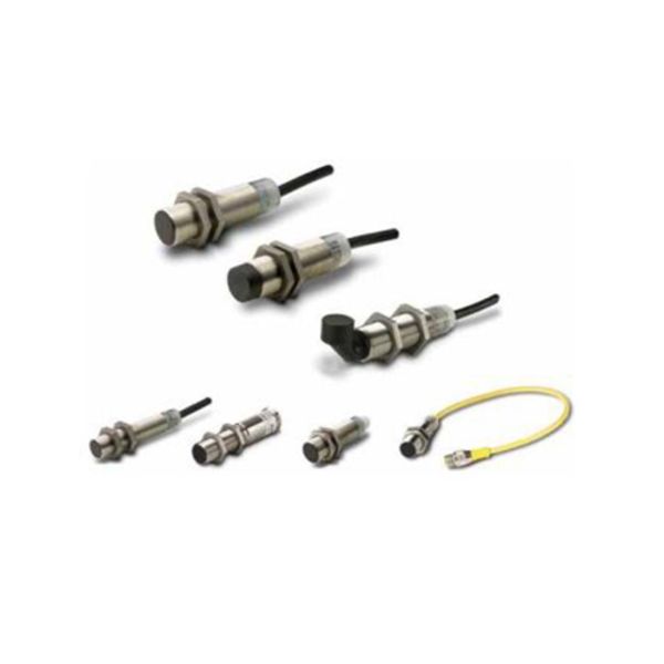 Cutler-Hammer E57G-18SPN8-Q Inductive Proximity Sensor Product Image