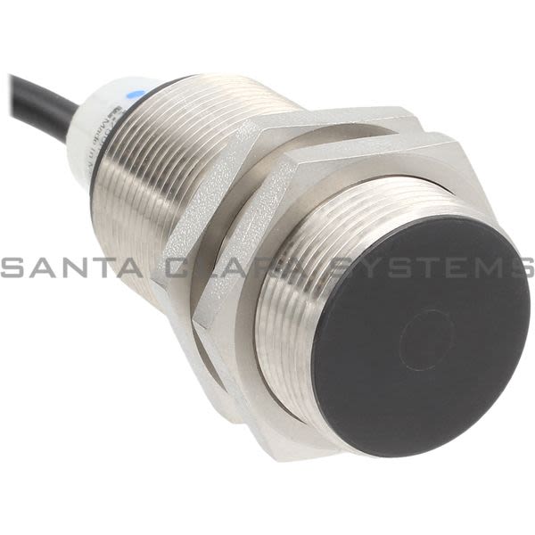 Cutler-Hammer E57LBL30A2 Inductive Proximity Sensor Product Image