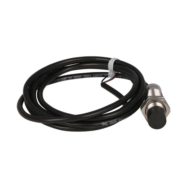 Cutler-Hammer E59-M18C116C02-D2 Inductive Proximity Sensor Product Image