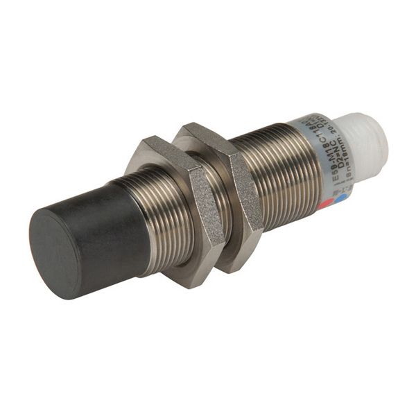 Cutler-Hammer E59-M18C116D01-D2 Inductive Proximity Sensor Product Image