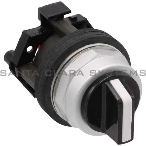 Cutler-Hammer HT8JXH1D Selector Switch 3-Pos Spring Return | Eaton Product Image