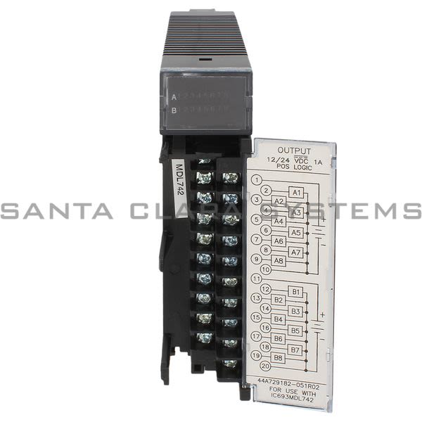 General Electric IC693MDL742 Output Module | Series 90-30 Product Image
