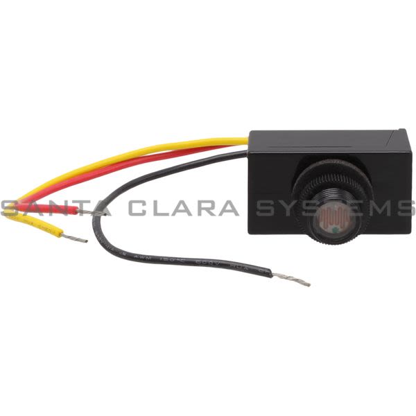 Hubbell PBT-234 Threaded-Stem Photocontrol Product Image