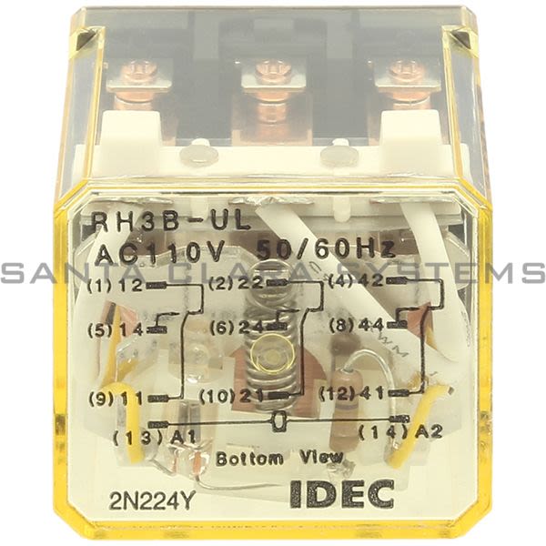 Idec RH3B-ULAC110V Relay Product Image