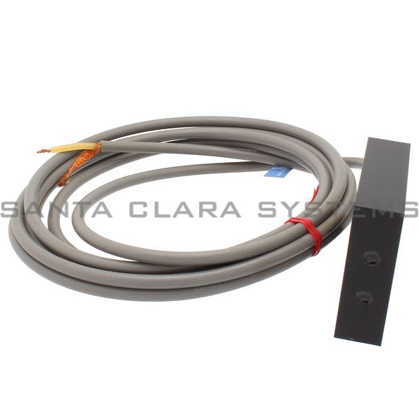 Keyence TH-320 Sensor Head Metal Passage Product Image