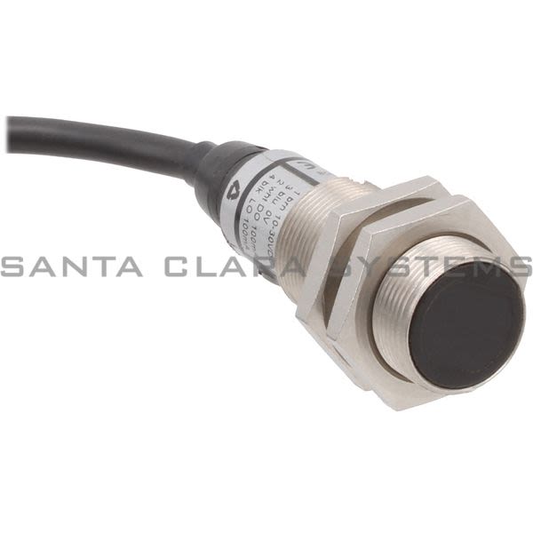 Leuze RK318M-P Unpolarized Retro-Reflective Photoelectric Sensor Product Image