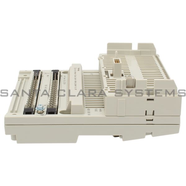 Modicon 170 ADO 530 50  Output Module Product Image