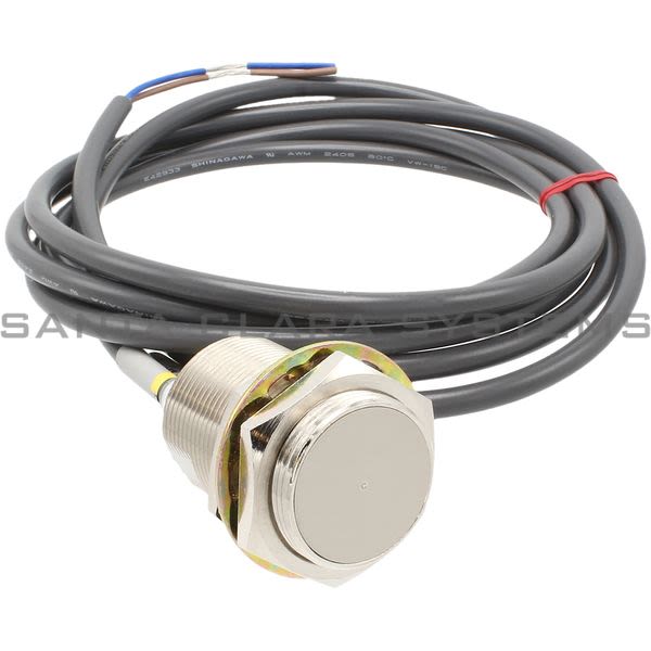 Omron E2E-X10Y2-US Proximity Switch Product Image