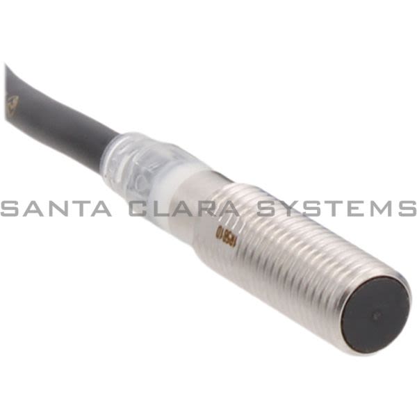 Omron E2E-X1R5B1D8-2M Inductive Proximity Sensor Product Image