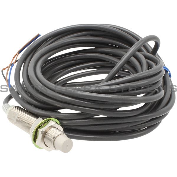 Omron E2E2-X5MC1-5M Proximity Switch | 5 Meters Product Image