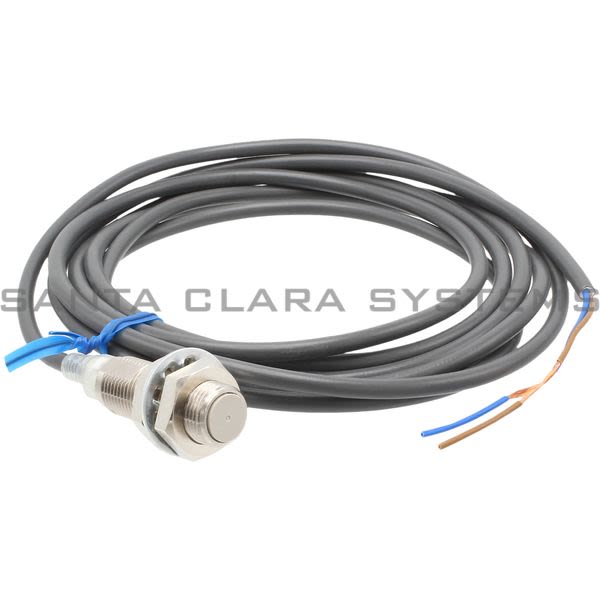 Omron E2EM-X4X2-2M Proximity Switch | 2 meter Product Image