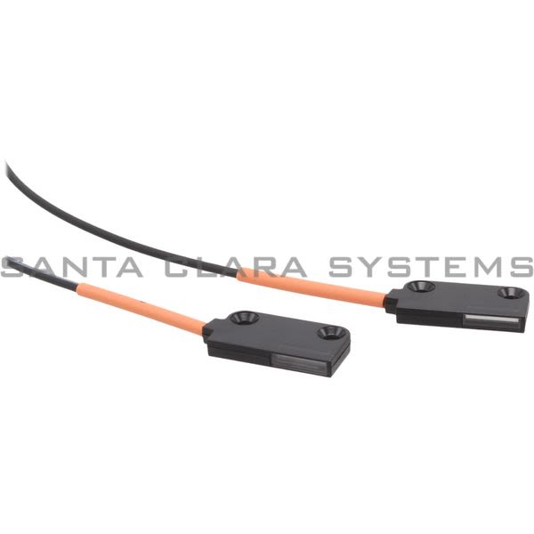 Omron E32-T16PR Photoelectric Sensor Product Image