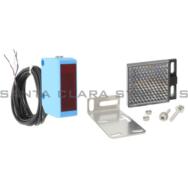 Sick WL250-2P1131 Photoelectric Retro-Reflective Sensor | 6044697 Product Image