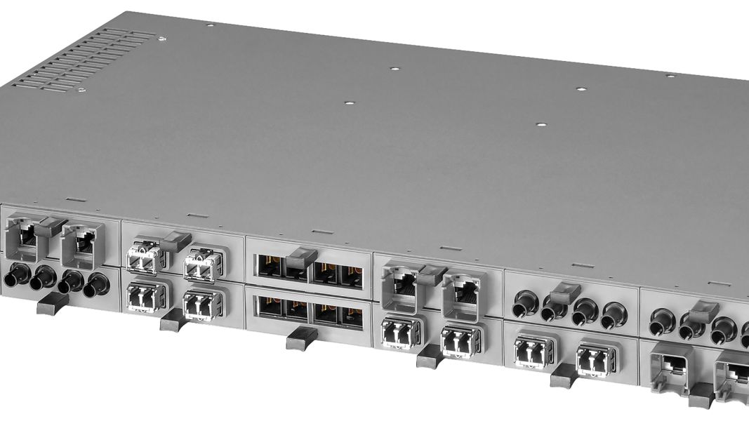 Siemens 6GK5324-0GG00-3HR2 Control Product Image