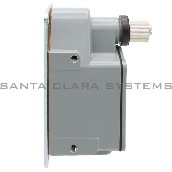 Square D 9007-FTUB4 Heavy Duty Foundry Switch Universal Type Neutral Position Product Image
