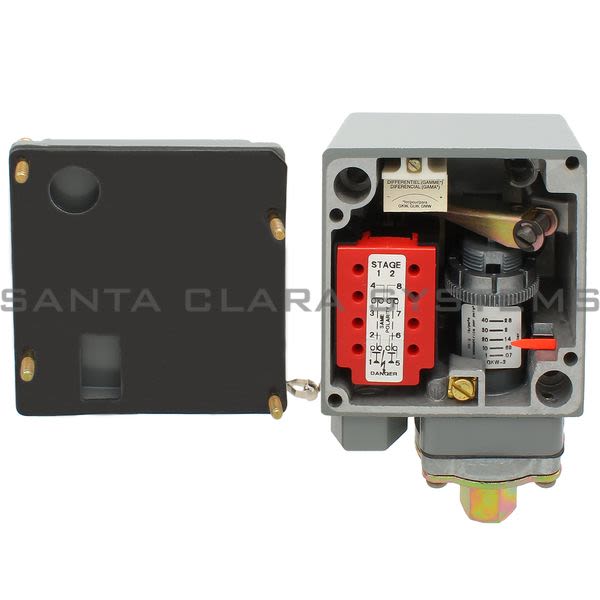 Square D 9012-GKW2 Pressure Switch Product Image
