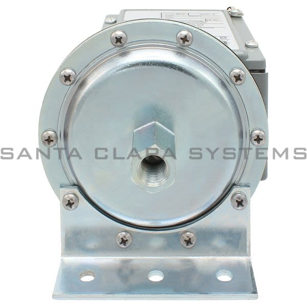 Square D 9016-GAW1 Vacuum Switch Product Image