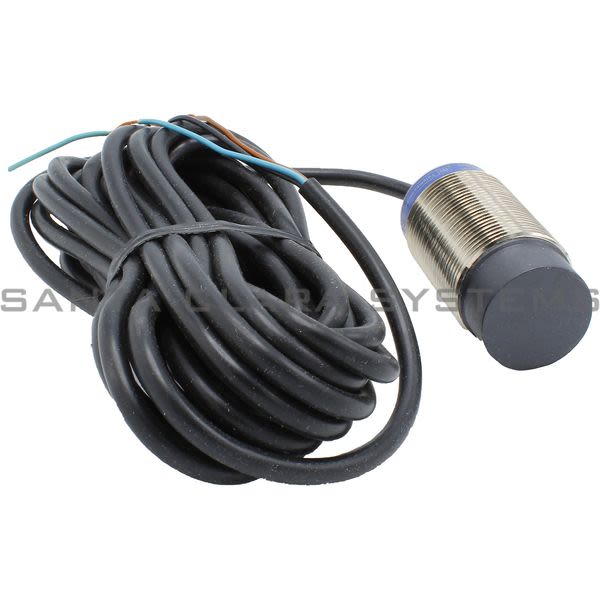 Square D XS2M30PA370L1 Inductive Sensor Product Image