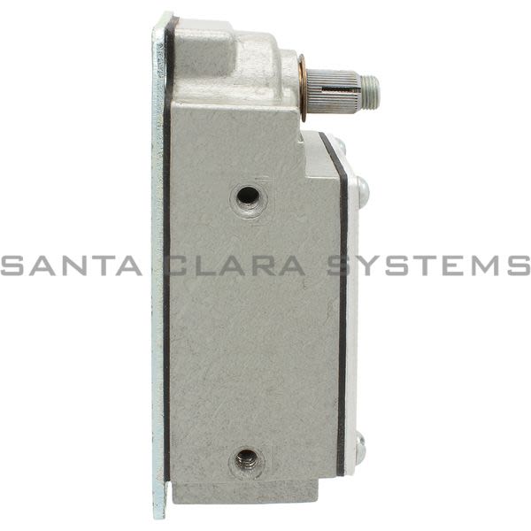 Telemecanique L100WTL2M13 LIMIT SWITCH 600V 10AMP TYPE L +OPTIONS Product Image