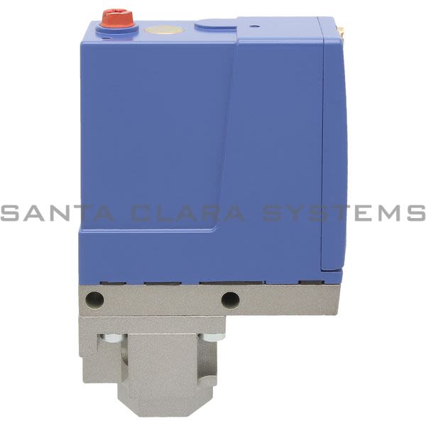 Telemecanique XMLA070D2S13 Pressure Sensor Product Image